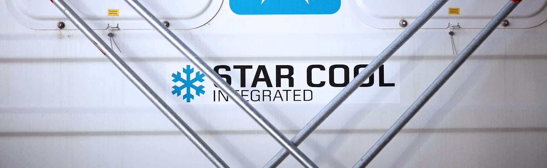 Star Cool refrigeration unit panel on a reefer container.